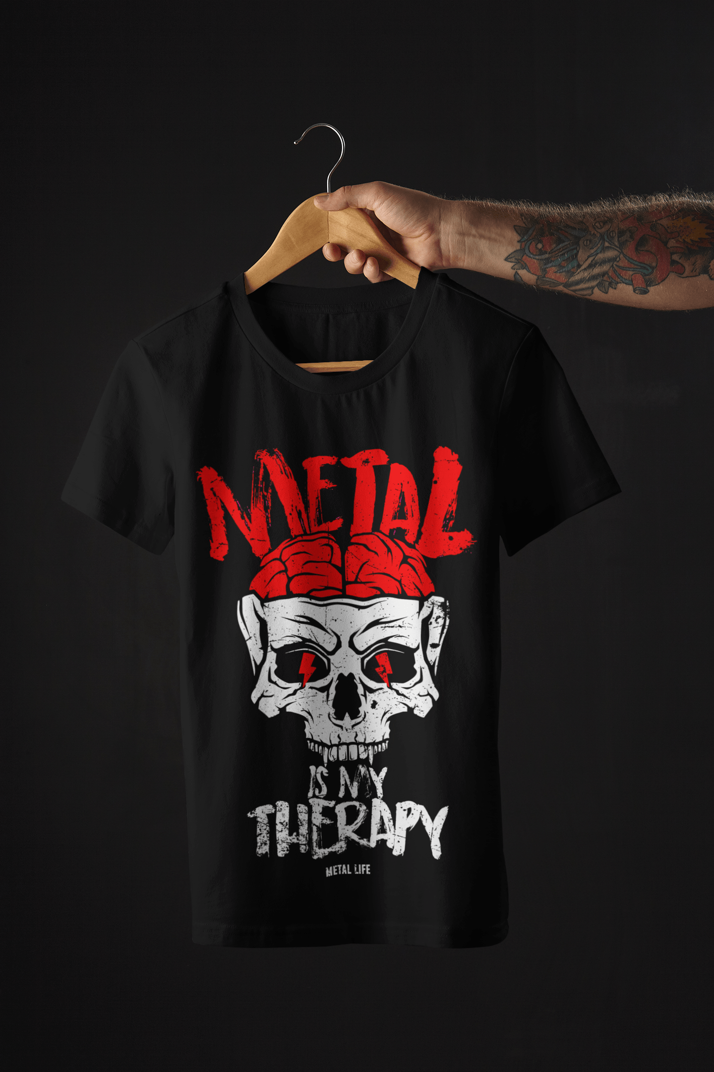 Camiseta Metal is my therapy Roja